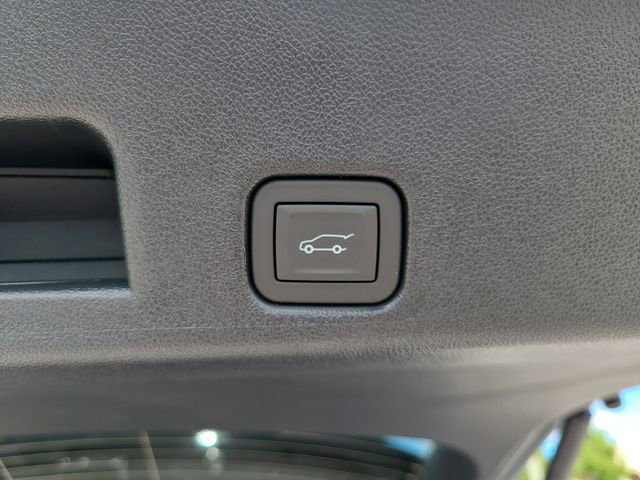 New 2026 Chevrolet Traverse LT w/ Midnight/Sport Edition image 11