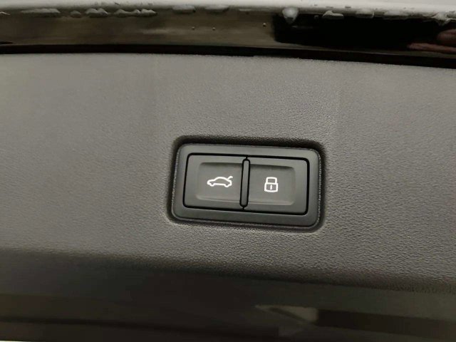 Used 2023 Audi Q4 e-tron Premium Plus w/ Premium Plus AWD/4WD image 10