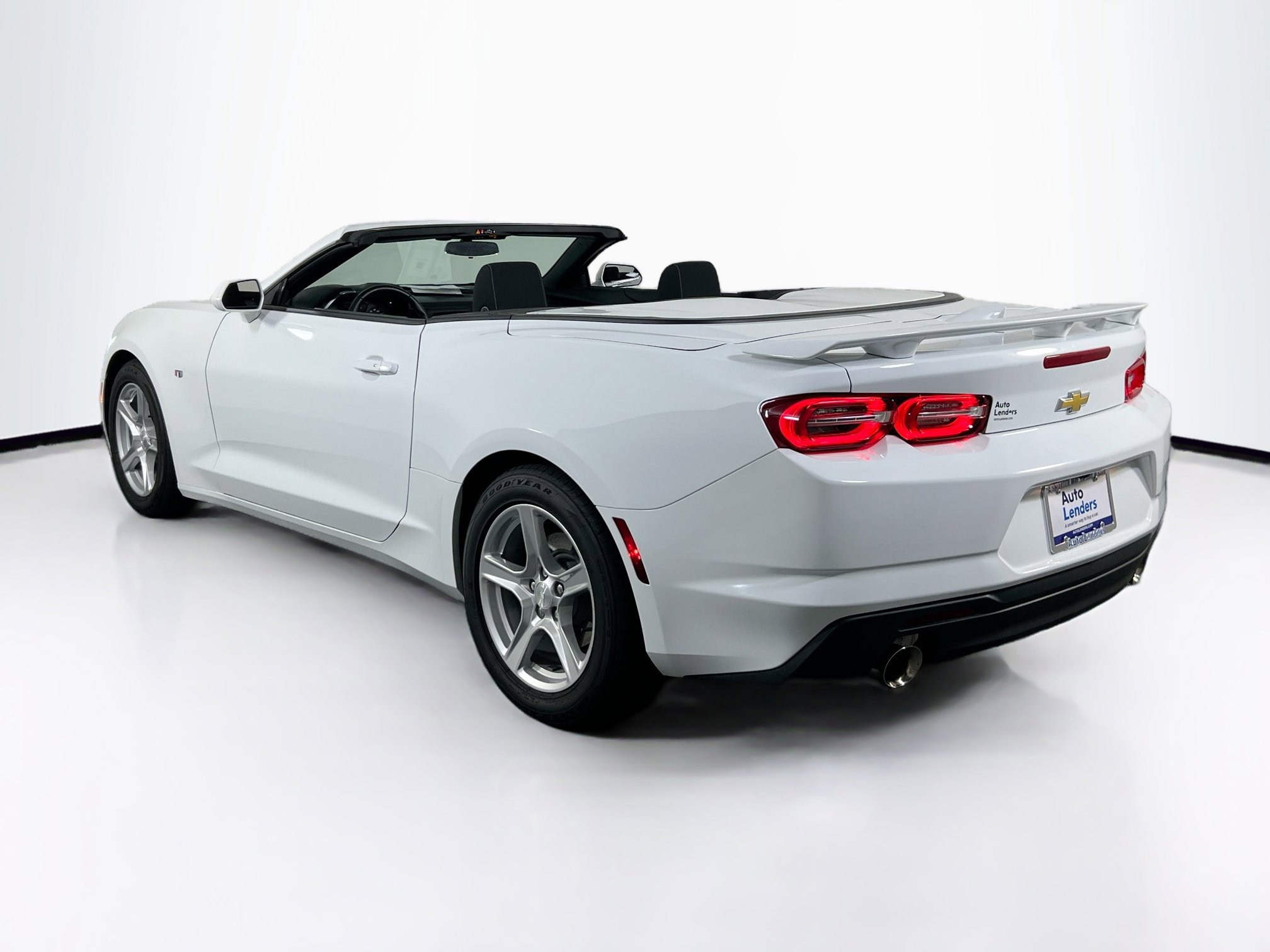 Used 2023 Chevrolet Camaro LT image 7