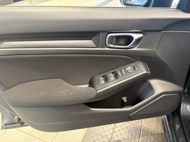 Used 2023 Honda Civic LX image 6