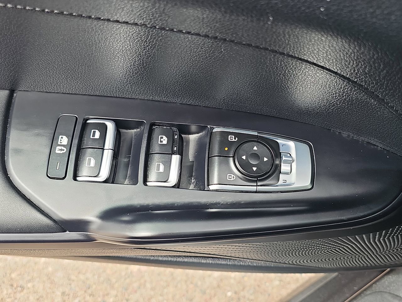 Used 2025 Kia K5 LXS FWD image 26
