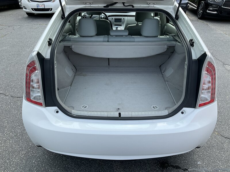 Used 2012 Toyota Prius Four FWD image 12