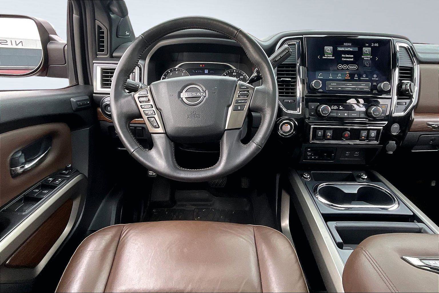 Certified 2024 Nissan Titan Platinum Reserve w/ Moonroof Package image 6