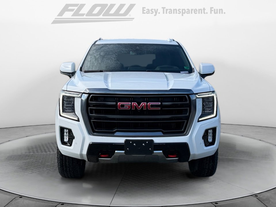 Used 2024 GMC Yukon AT4 w/ Technology Package AWD/4WD image 3
