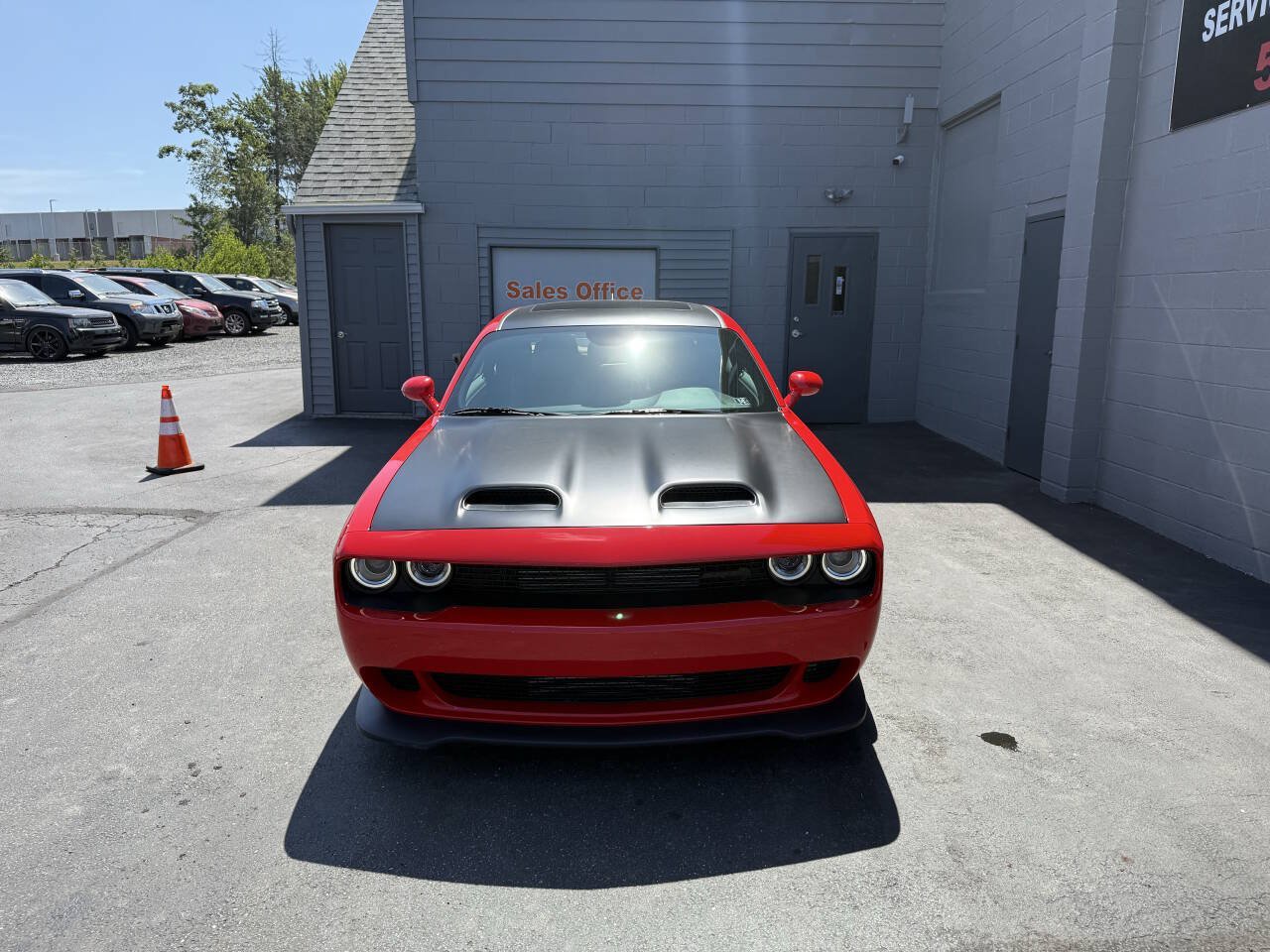 Used 2022 Dodge Challenger SRT Hellcat Redeye RWD image 2