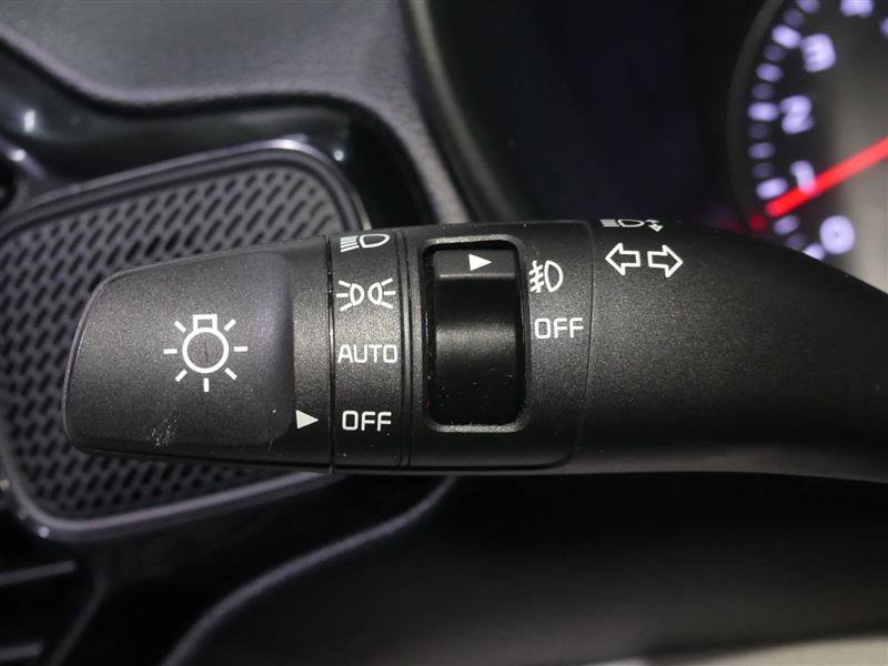 Used 2020 Kia Soul EX image 34