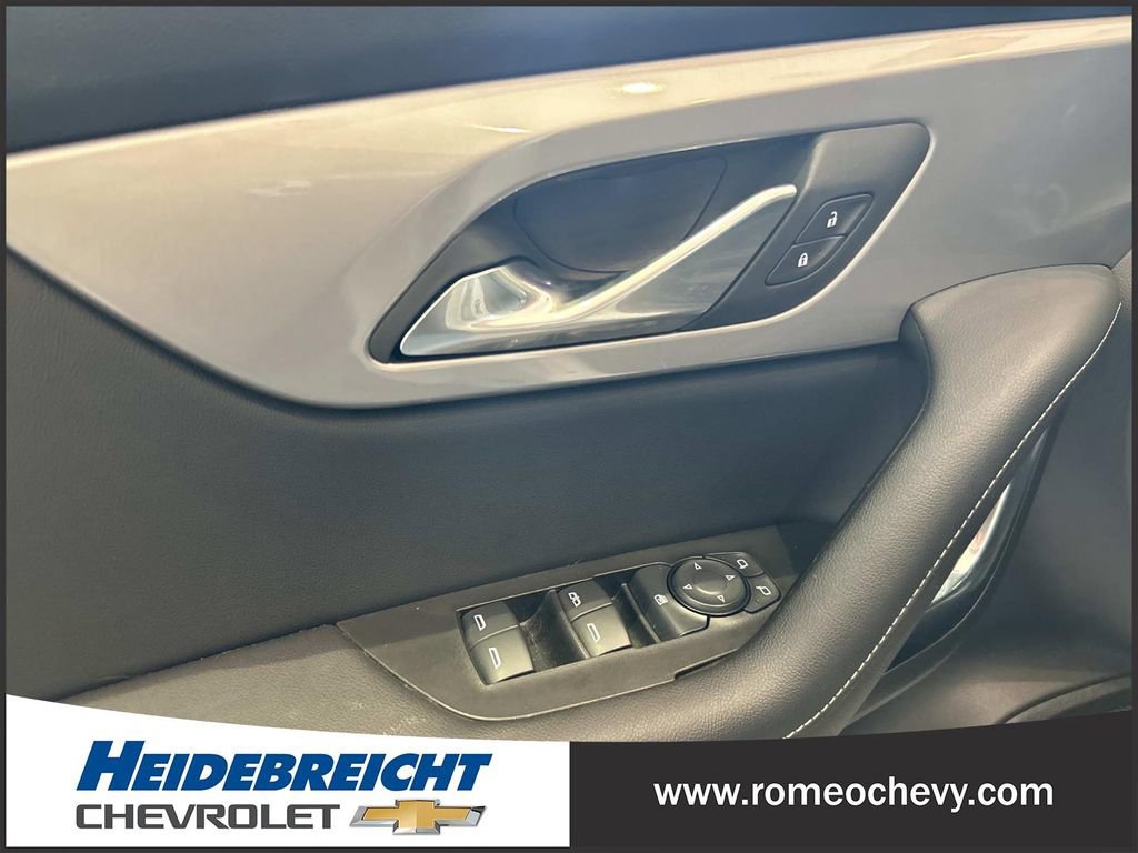 Used 2024 Chevrolet Blazer LT w/ LPO, Floor Liner Package FWD image 11