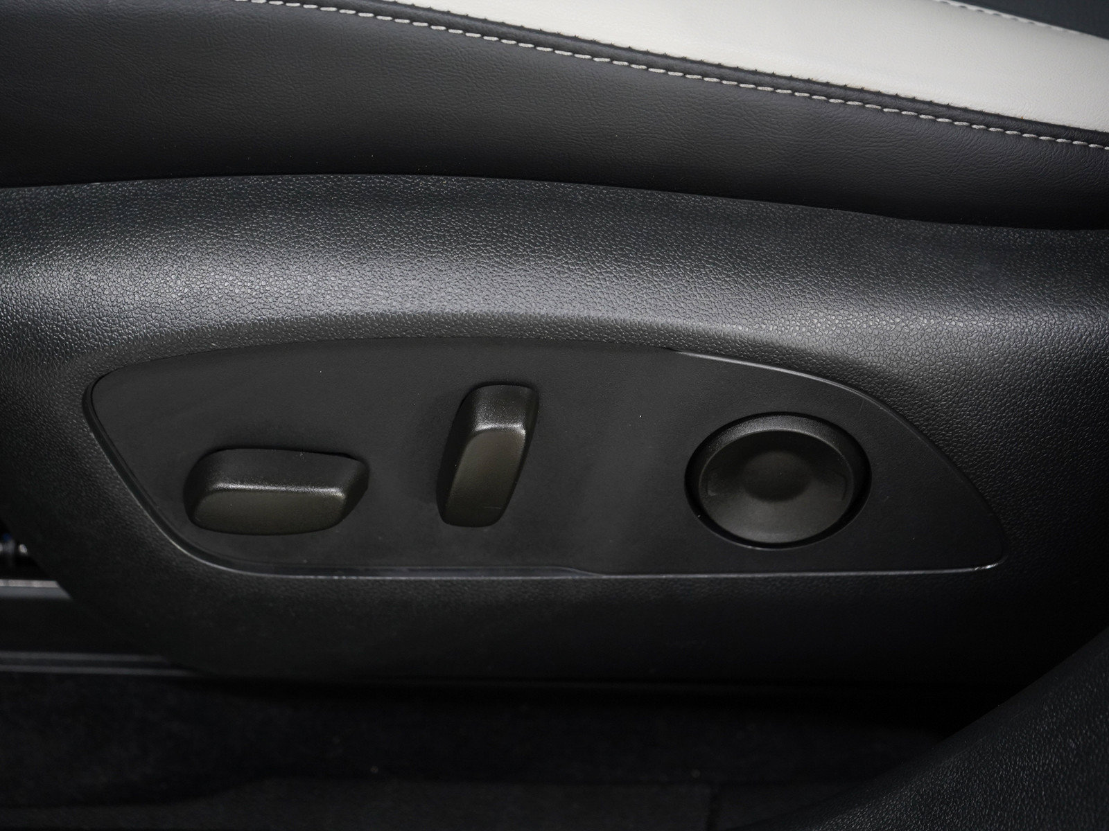 Used 2025 Honda Prologue Touring image 23