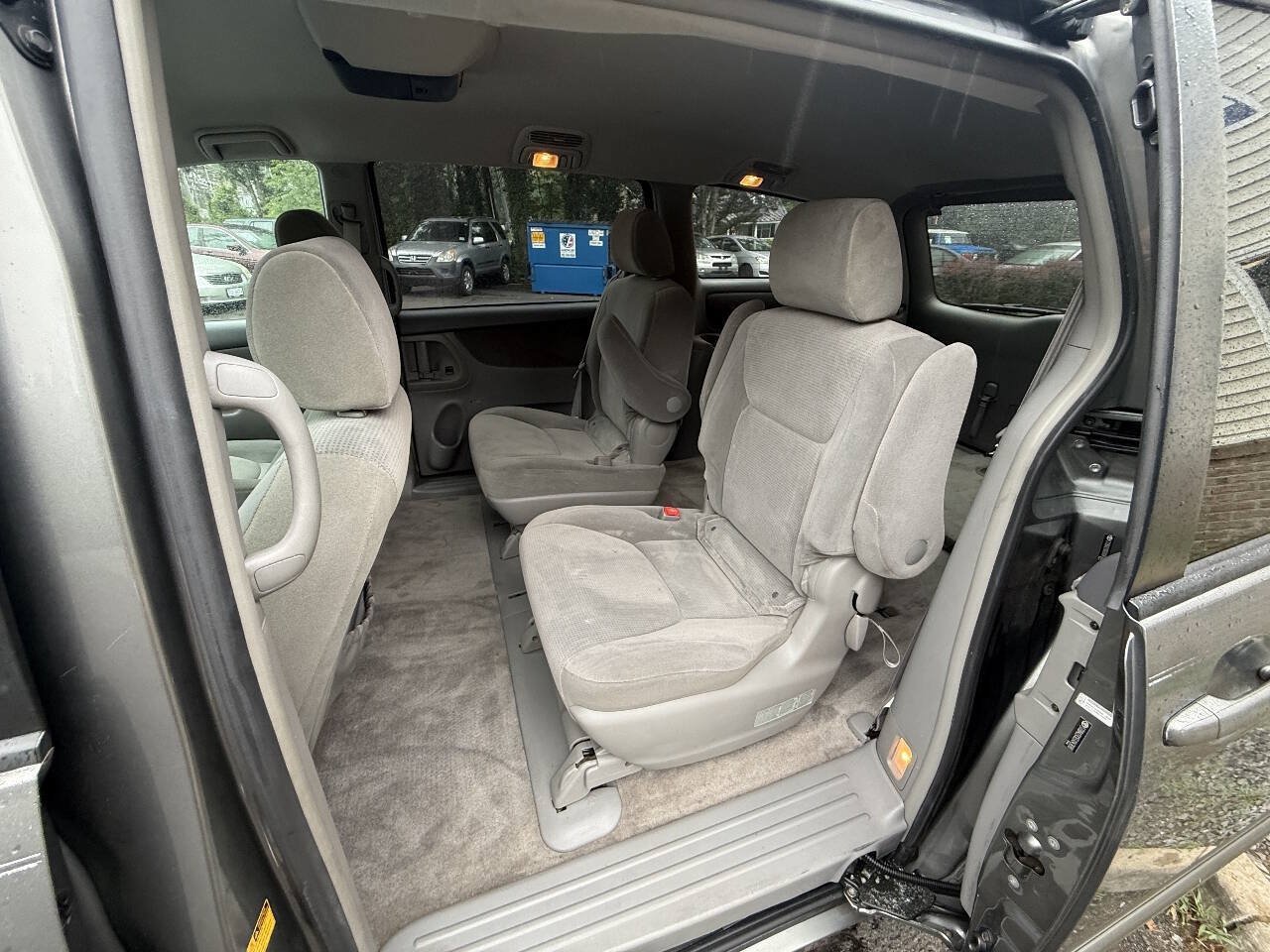 Used 2005 Toyota Sienna LE AWD/4WD image 17