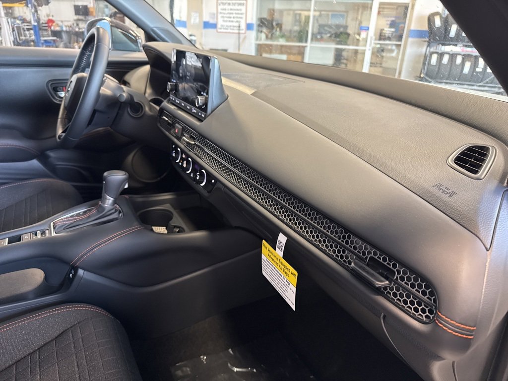 New 2025 Honda HR-V Sport image 28