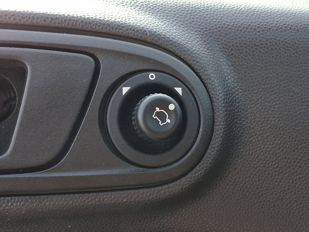 Used 2018 Ford Fiesta S image 26