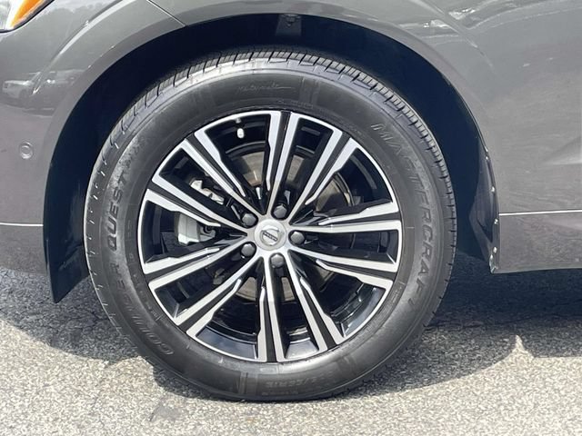 Used 2022 Volvo XC60 B5 Inscription w/ Advanced Package AWD/4WD image 12