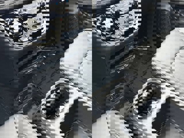 New 2026 Chrysler Pacifica Select image 13