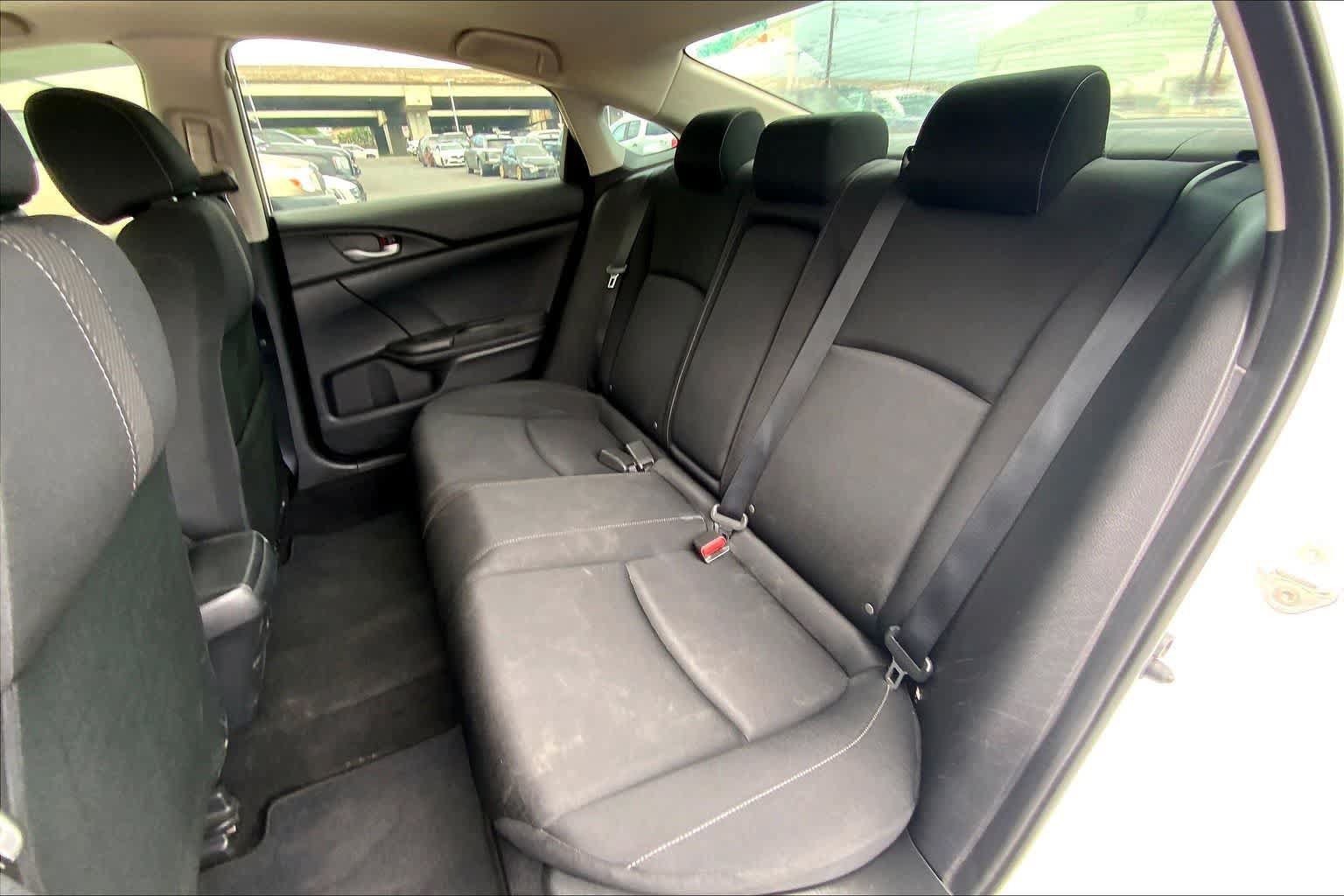 Used 2018 Honda Civic EX-T image 29