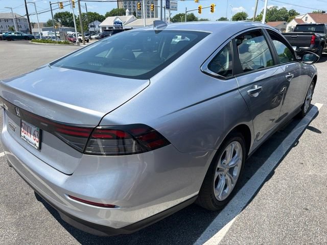 Used 2025 Honda Accord LX image 7