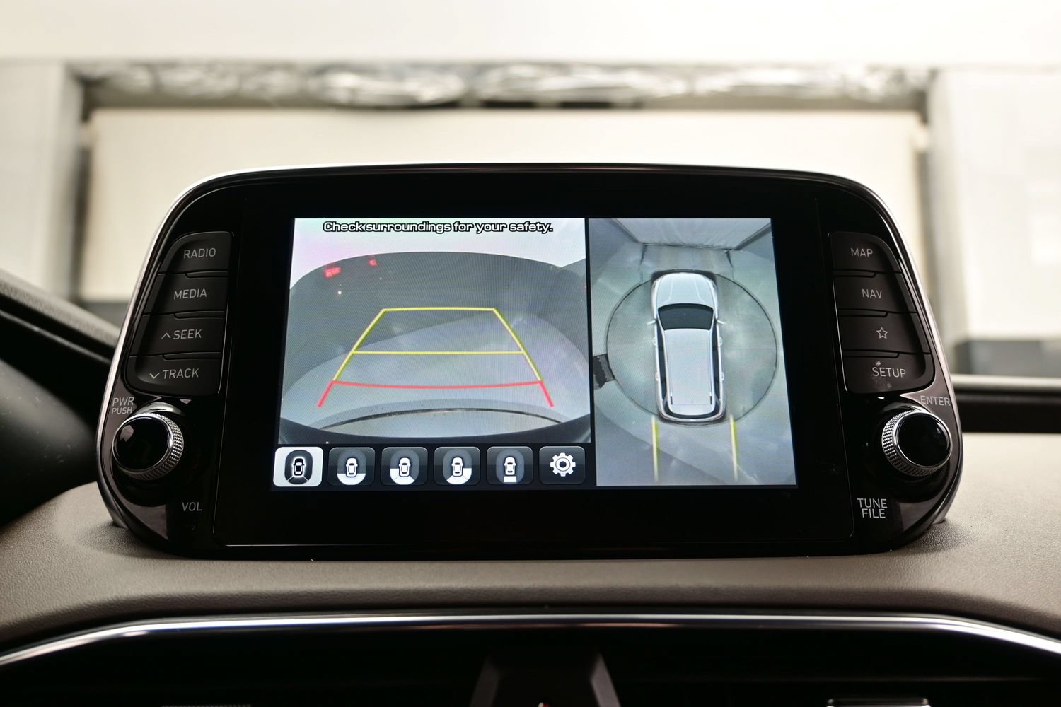 Used 2020 Hyundai Santa Fe Limited FWD image 22