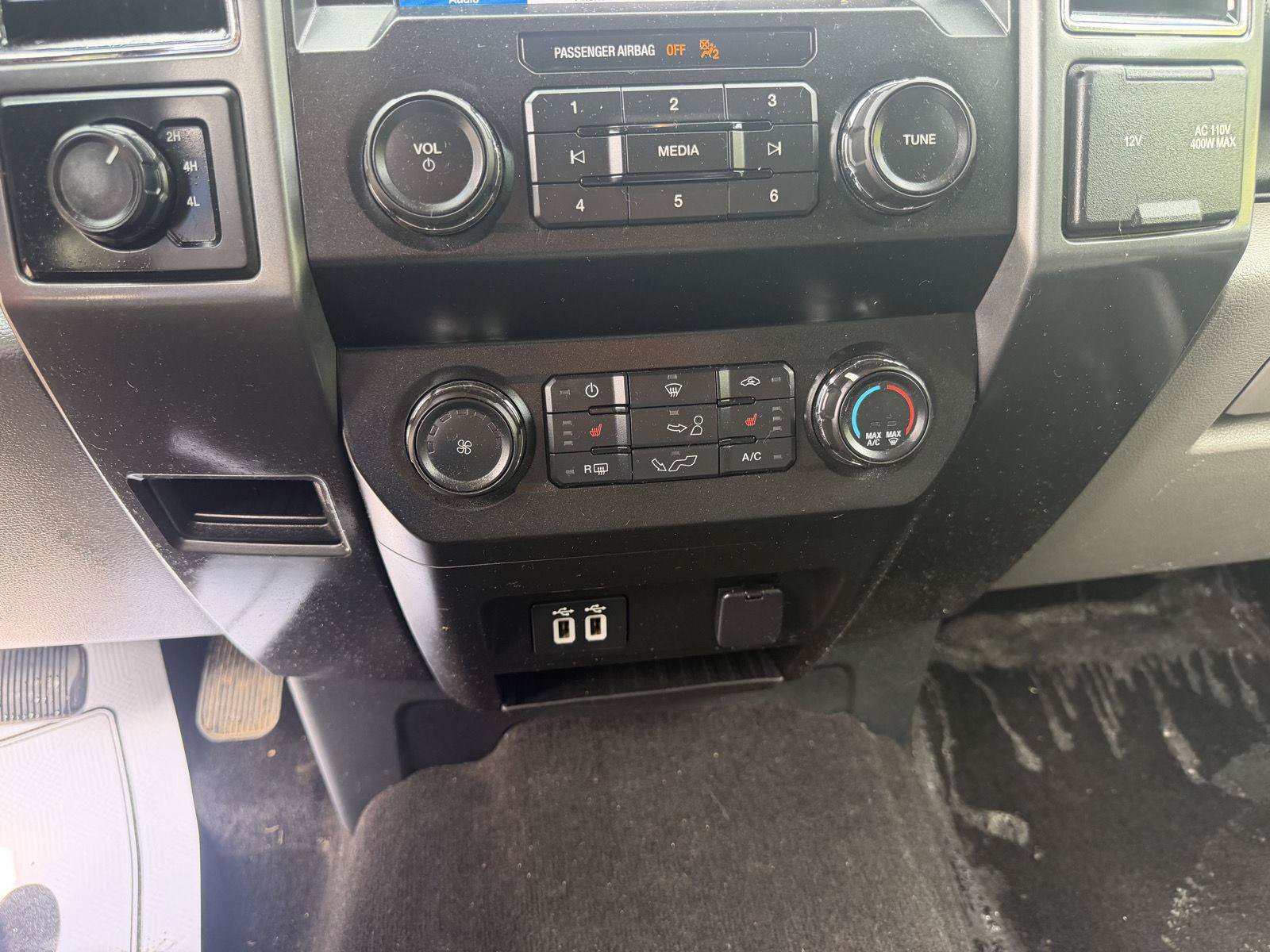 Used 2019 Ford F150 XLT w/ Equipment Group 302A Luxury AWD/4WD image 21