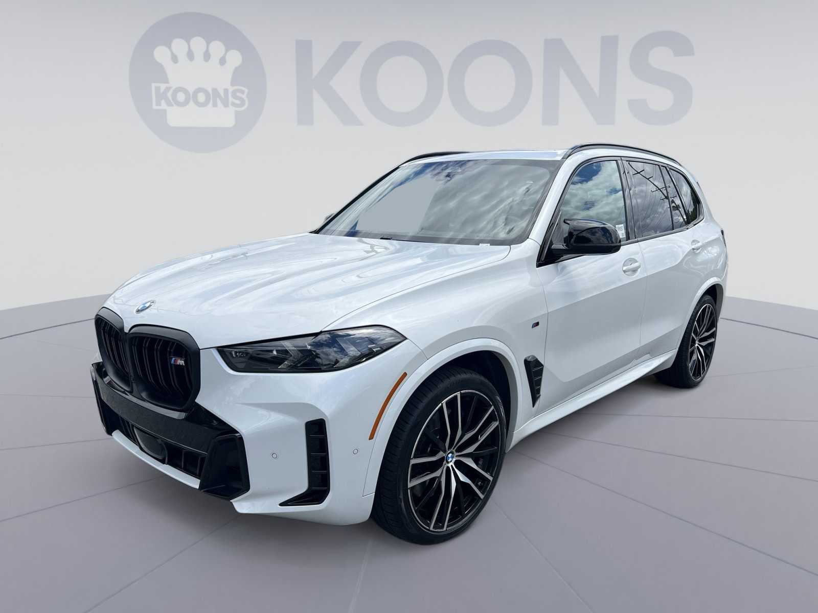 Used 2024 BMW X5 M60i w/ Executive Package AWD/4WD image 1