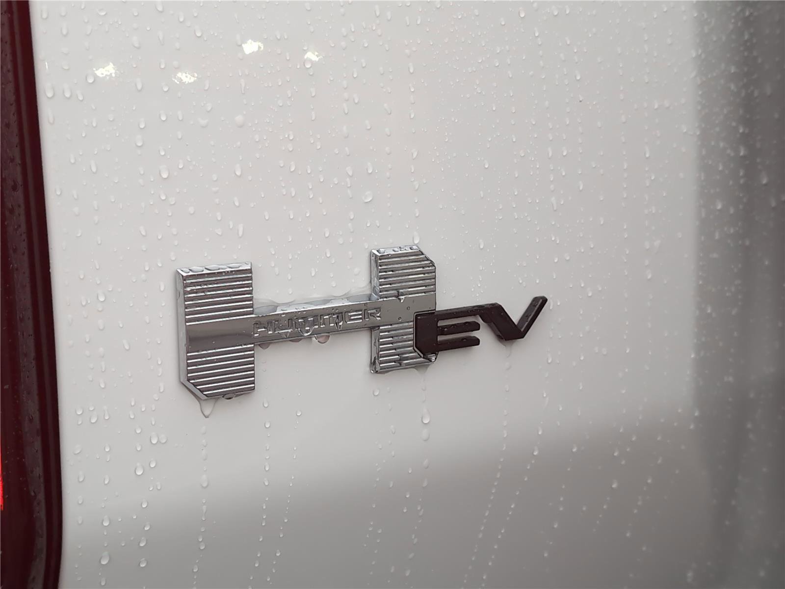 New 2025 GMC Hummer EV 2X image 32