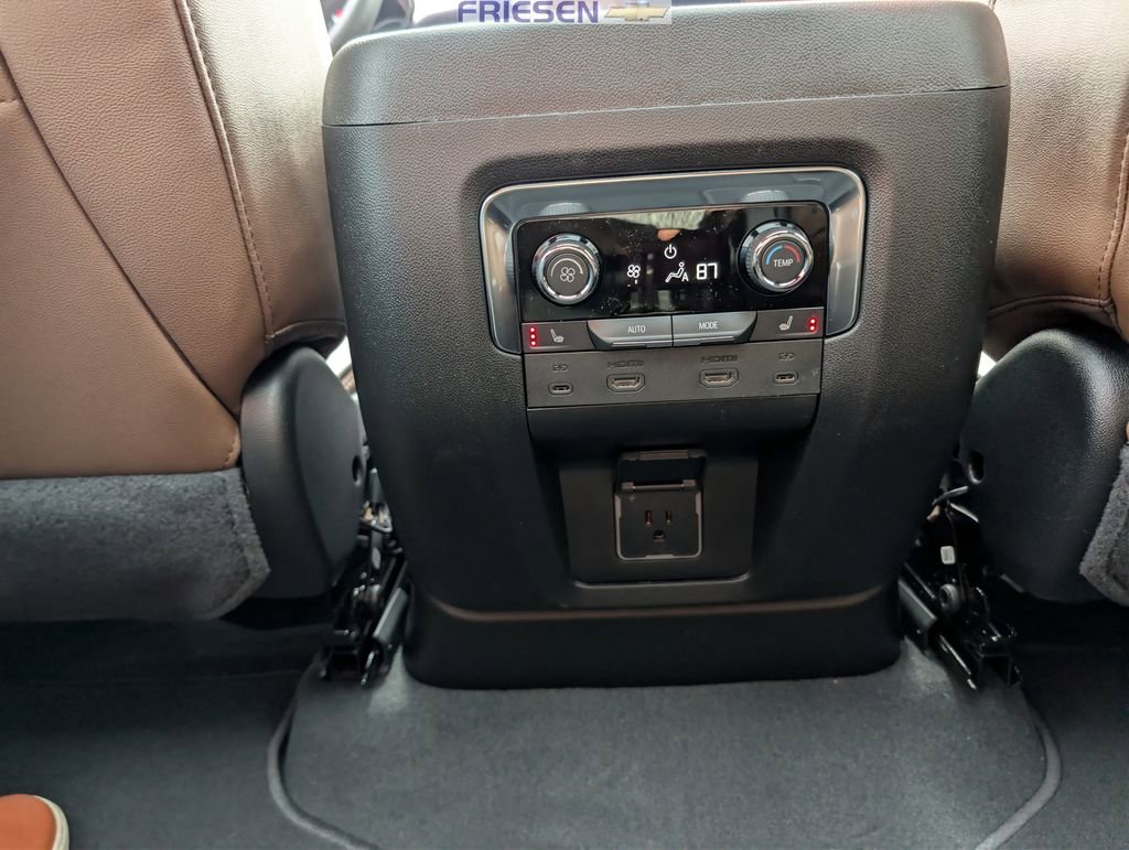 New 2026 Chevrolet Tahoe High Country image 15