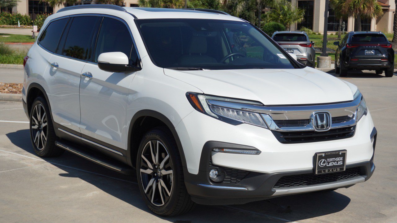 Used 2022 Honda Pilot Touring image 3