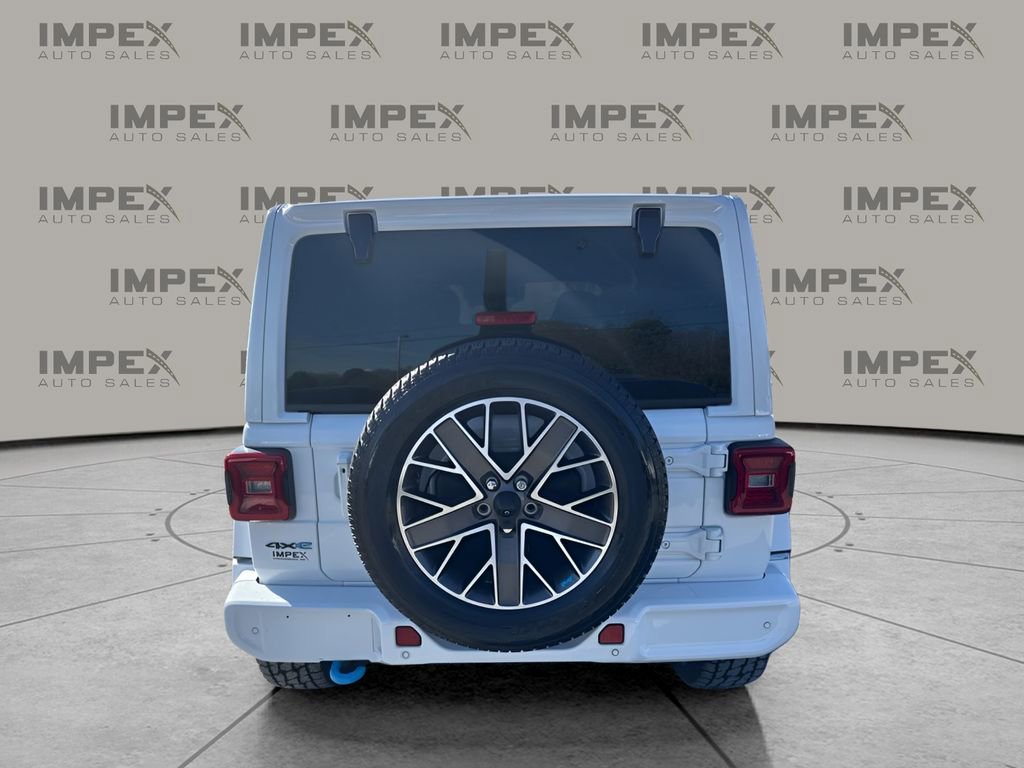 Used 2022 Jeep Wrangler Unlimited Sahara image 4