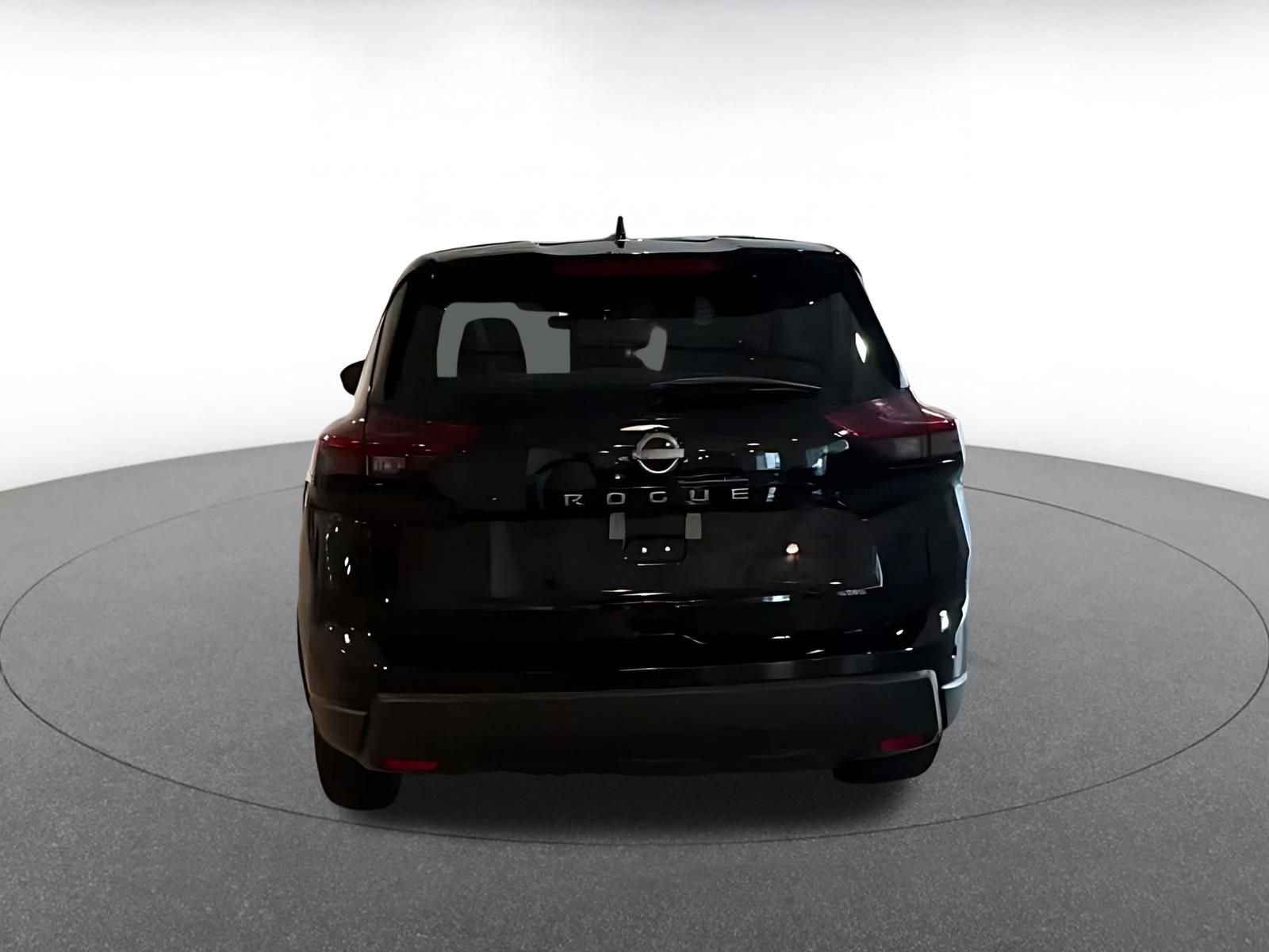 Used 2025 Nissan Rogue SV FWD image 11