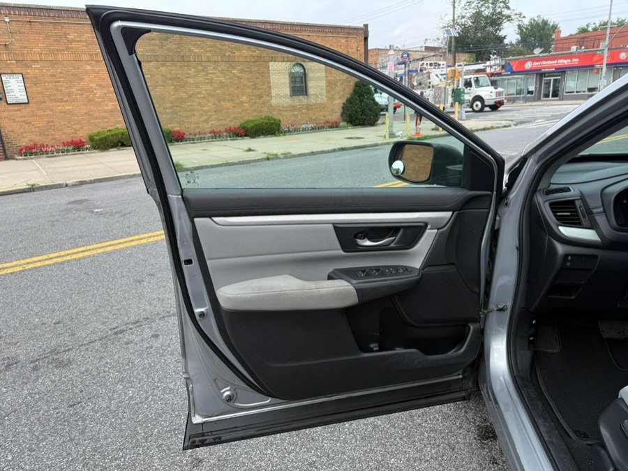Used 2019 Honda CR-V LX image 18