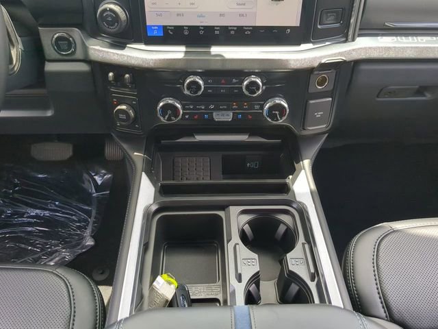 New 2025 Ford F350 Platinum w/ FX4 Off-Road Package image 19