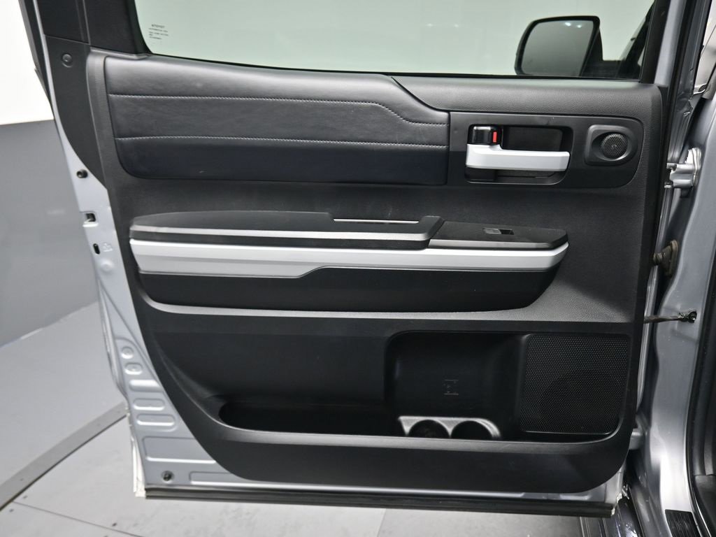 Used 2021 Toyota Tundra Limited w/ Limited Premium Package image 30