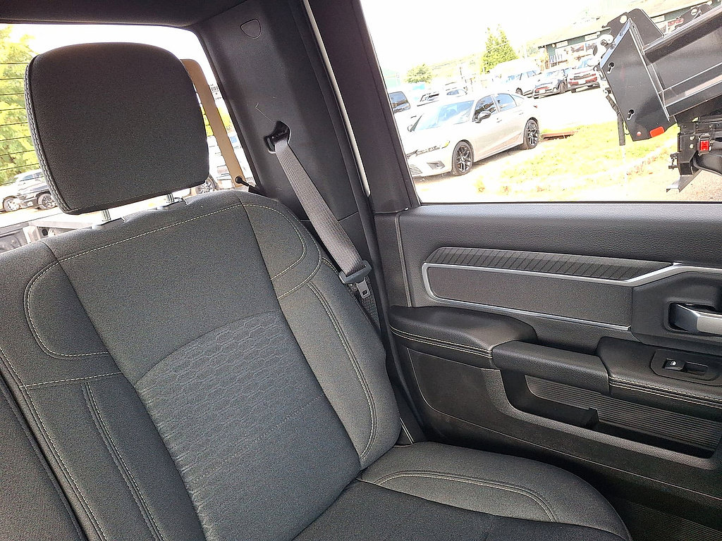 Used 2026 RAM 2500 Big Horn AWD/4WD image 14