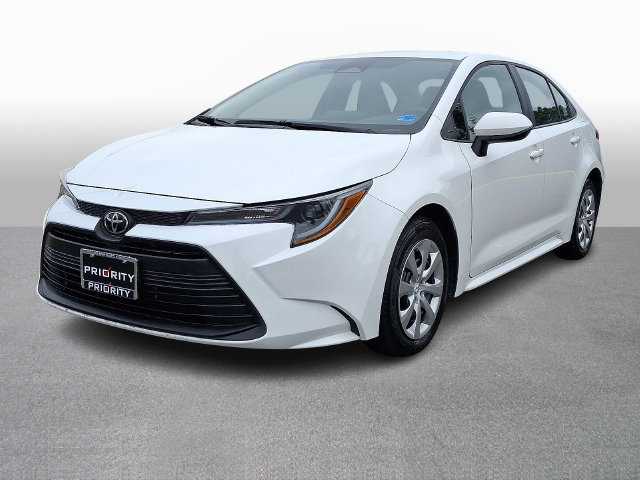 Used 2025 Toyota Corolla LE