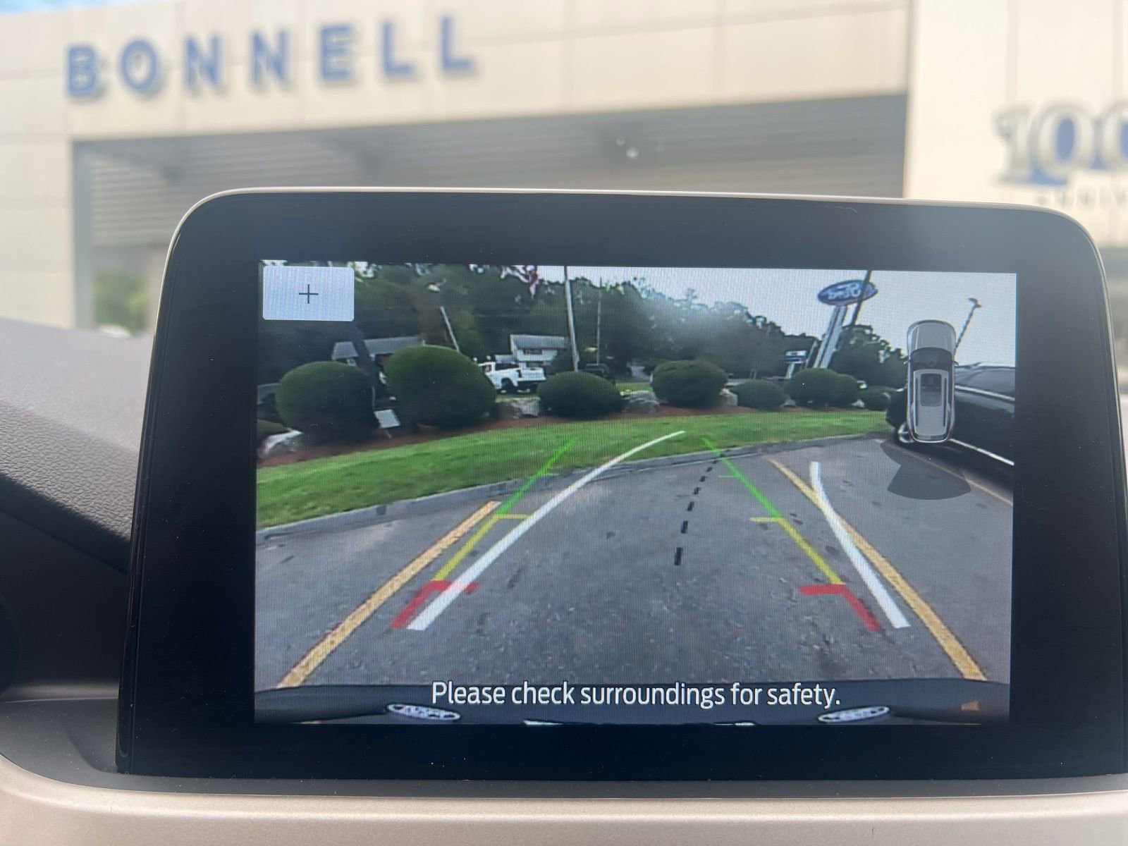 Used 2022 Ford Escape SE image 34