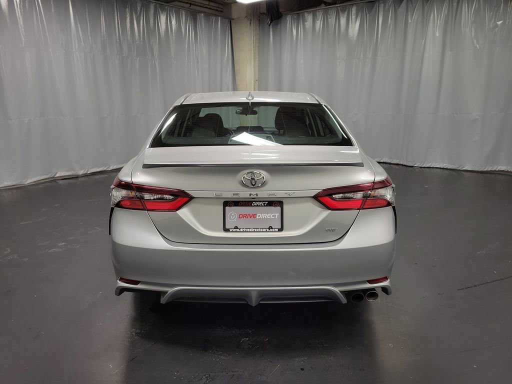 Used 2021 Toyota Camry SE FWD image 7