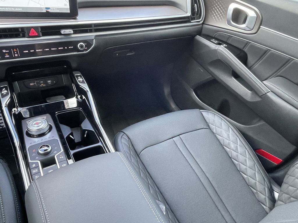 New 2026 Kia Sorento SX Prestige image 16