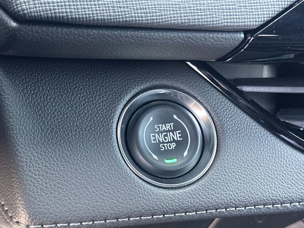 New 2026 Buick Enclave Sport Touring w/ Power Package FWD image 9