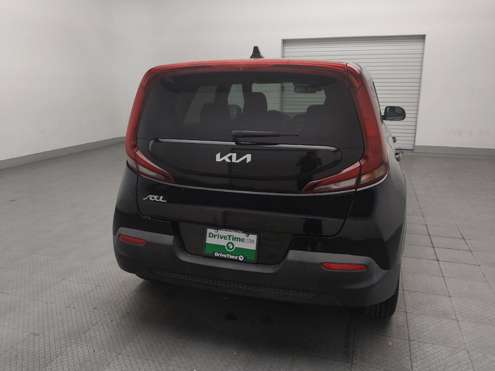 Used 2022 Kia Soul LX w/ Technology Package FWD image 7