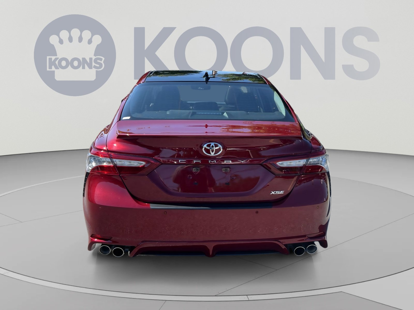 Used 2018 Toyota Camry XSE w/ Four Season Floor Mat Package FWD image 5