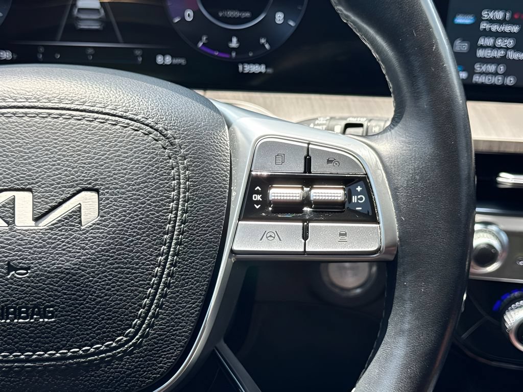 Used 2023 Kia Telluride SX Prestige AWD/4WD image 19