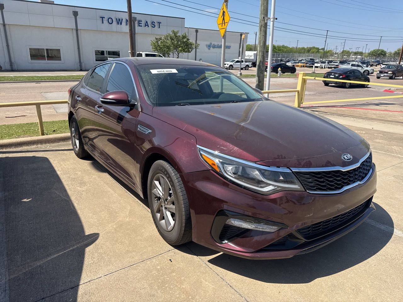 Used 2020 Kia Optima LX image 3