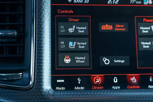 Used 2018 Dodge Challenger SRT Hellcat image 26