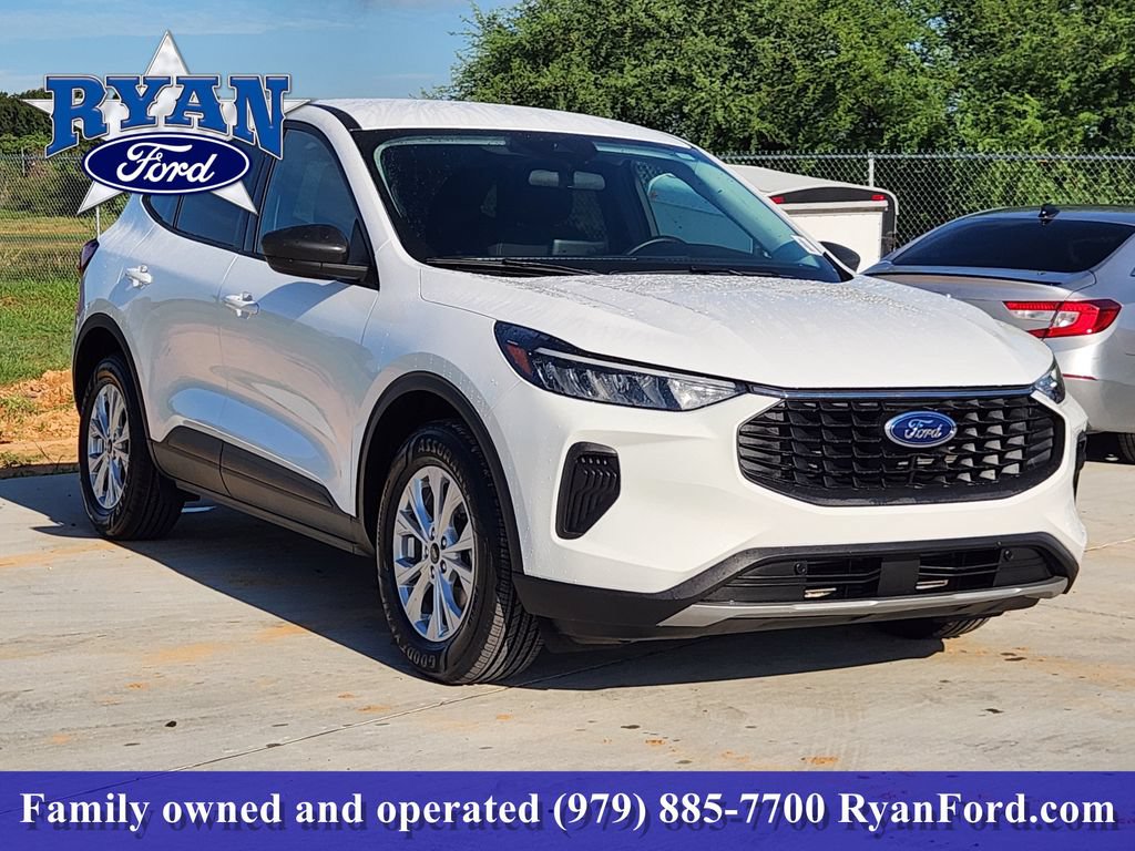 Certified 2025 Ford Escape Active FWD image 2