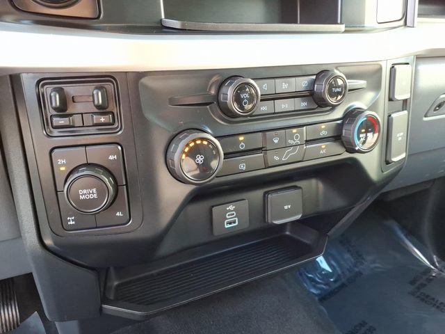 Used 2023 Ford F250 XL w/ STX Appearance Package AWD/4WD image 25