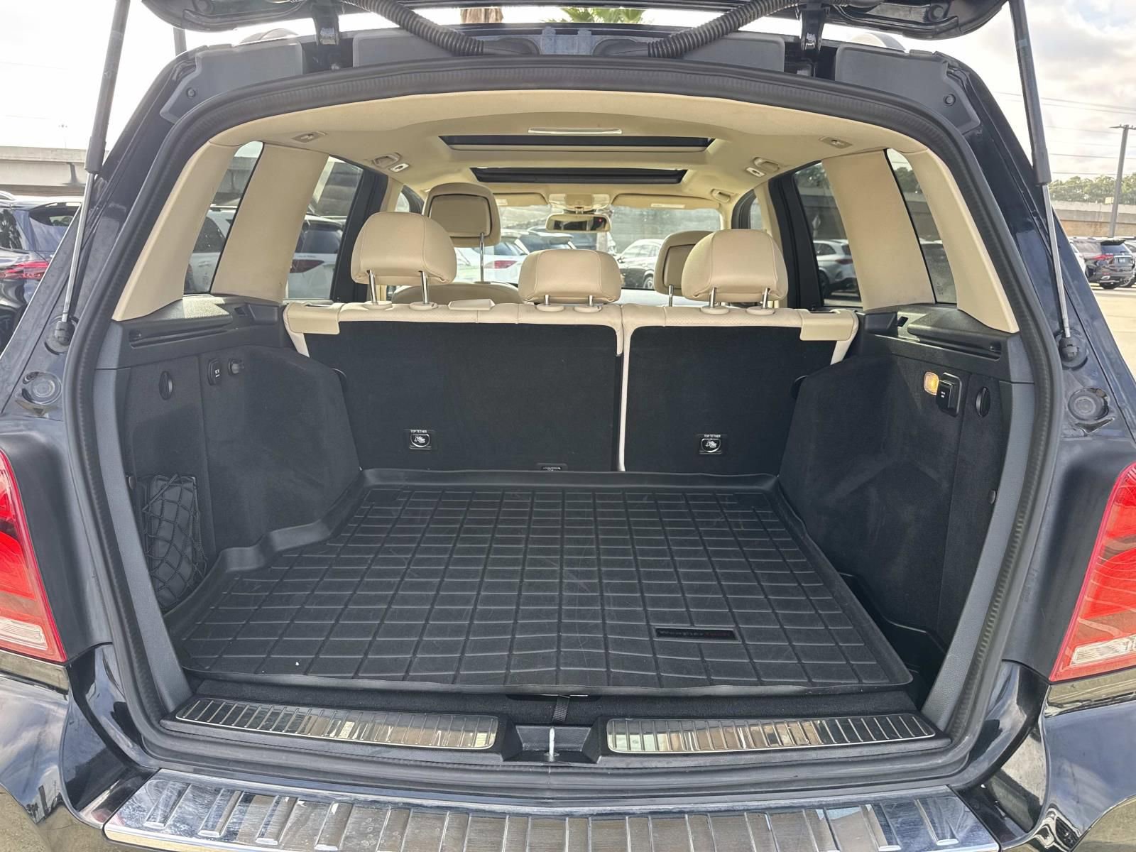 Used 2013 Mercedes-Benz GLK 350 4MATIC image 8