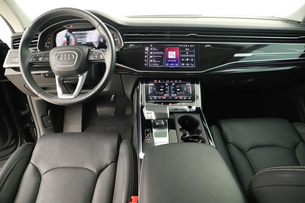 Certified 2024 Audi Q8 Prestige w/ Prestige Package AWD/4WD image 18
