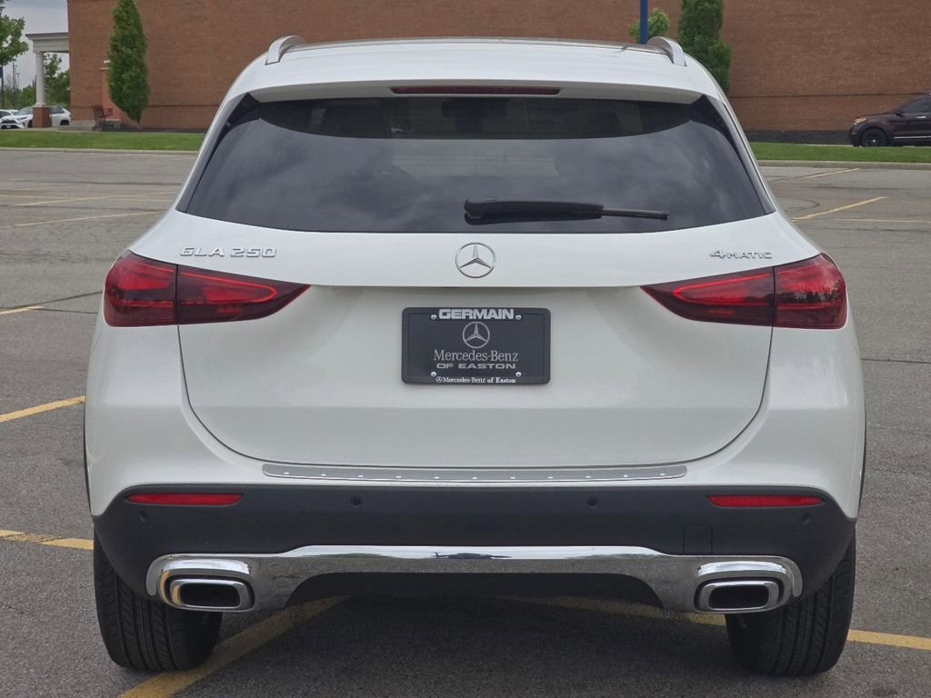 New 2026 Mercedes-Benz GLA 250 4MATIC image 16