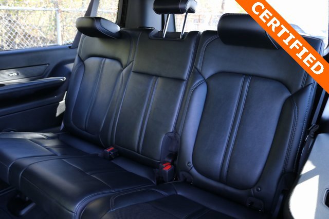 Used 2024 Jeep Wagoneer L Series II w/ Convenience Group I image 15