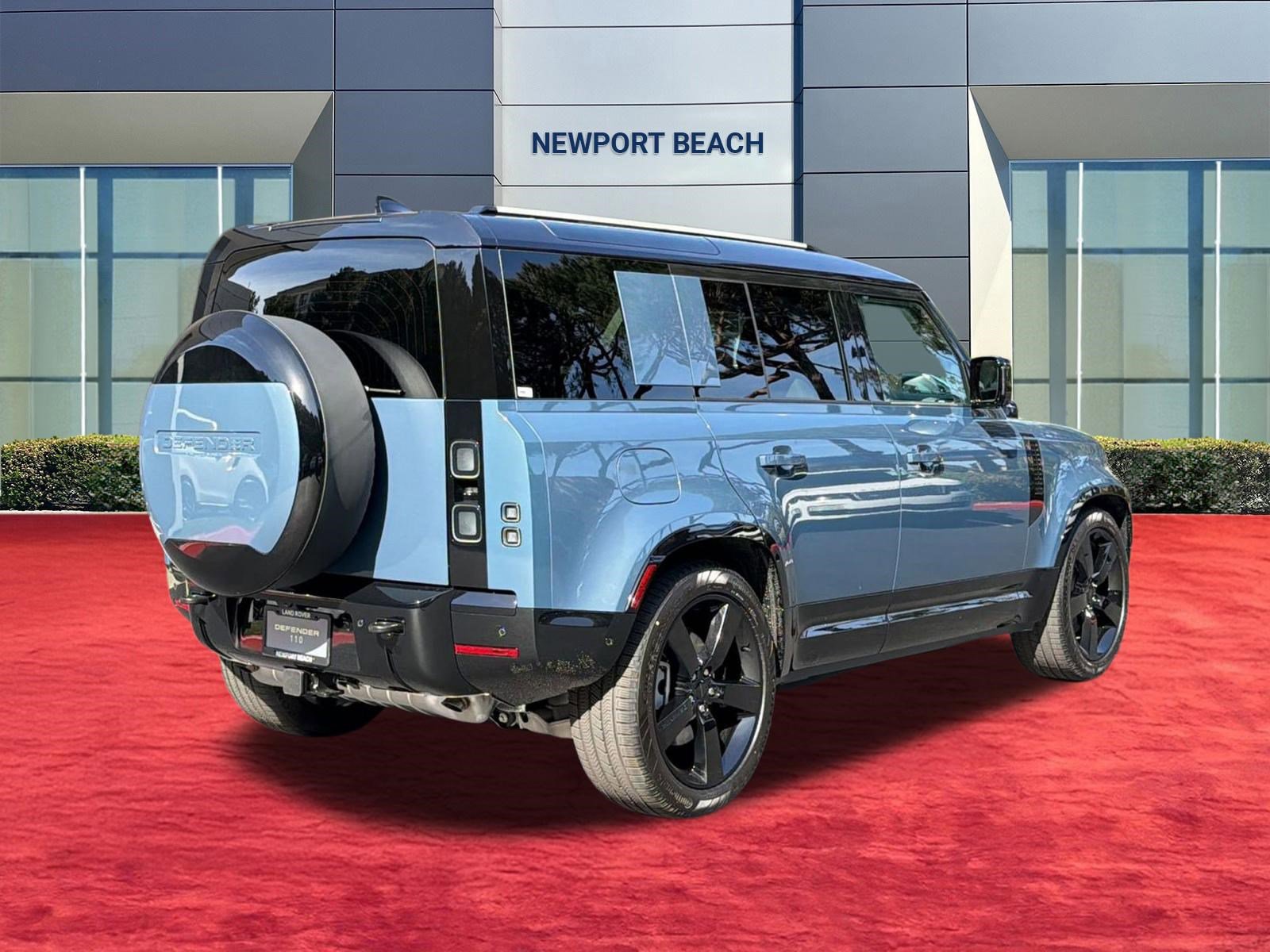 New 2026 Land Rover Defender 110 X-Dynamic SE AWD/4WD image 9