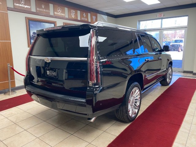 Used 2019 Cadillac Escalade ESV Platinum image 8