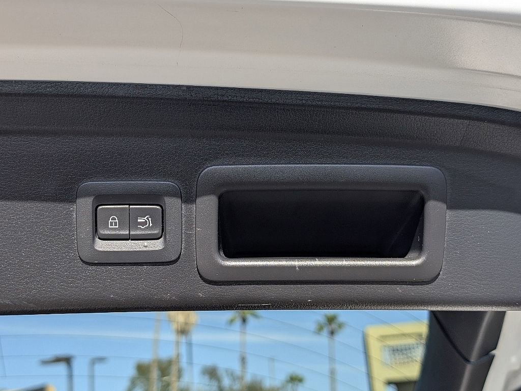 Certified 2022 MAZDA CX-30 AWD 2.5 S w/ Premium Package image 16